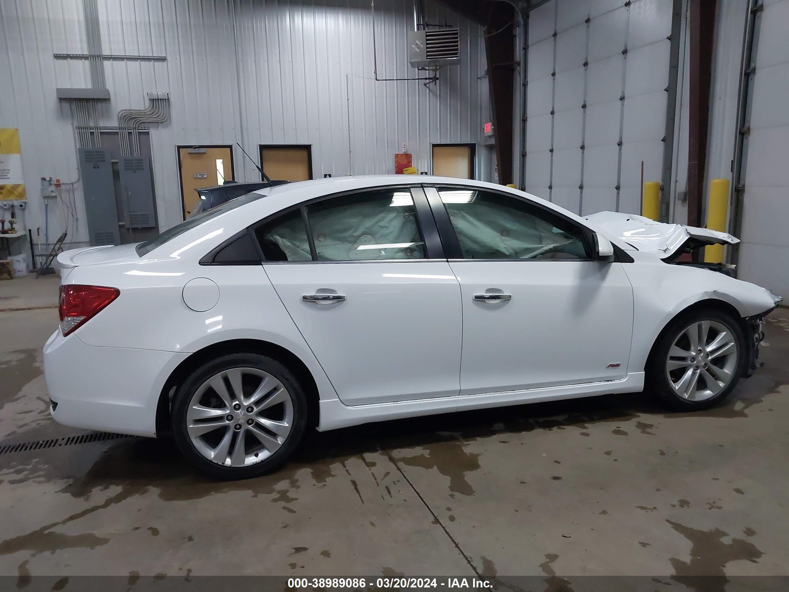 Photo 12 VIN: 1G1PG5SB0E7334798 - CHEVROLET CRUZE 