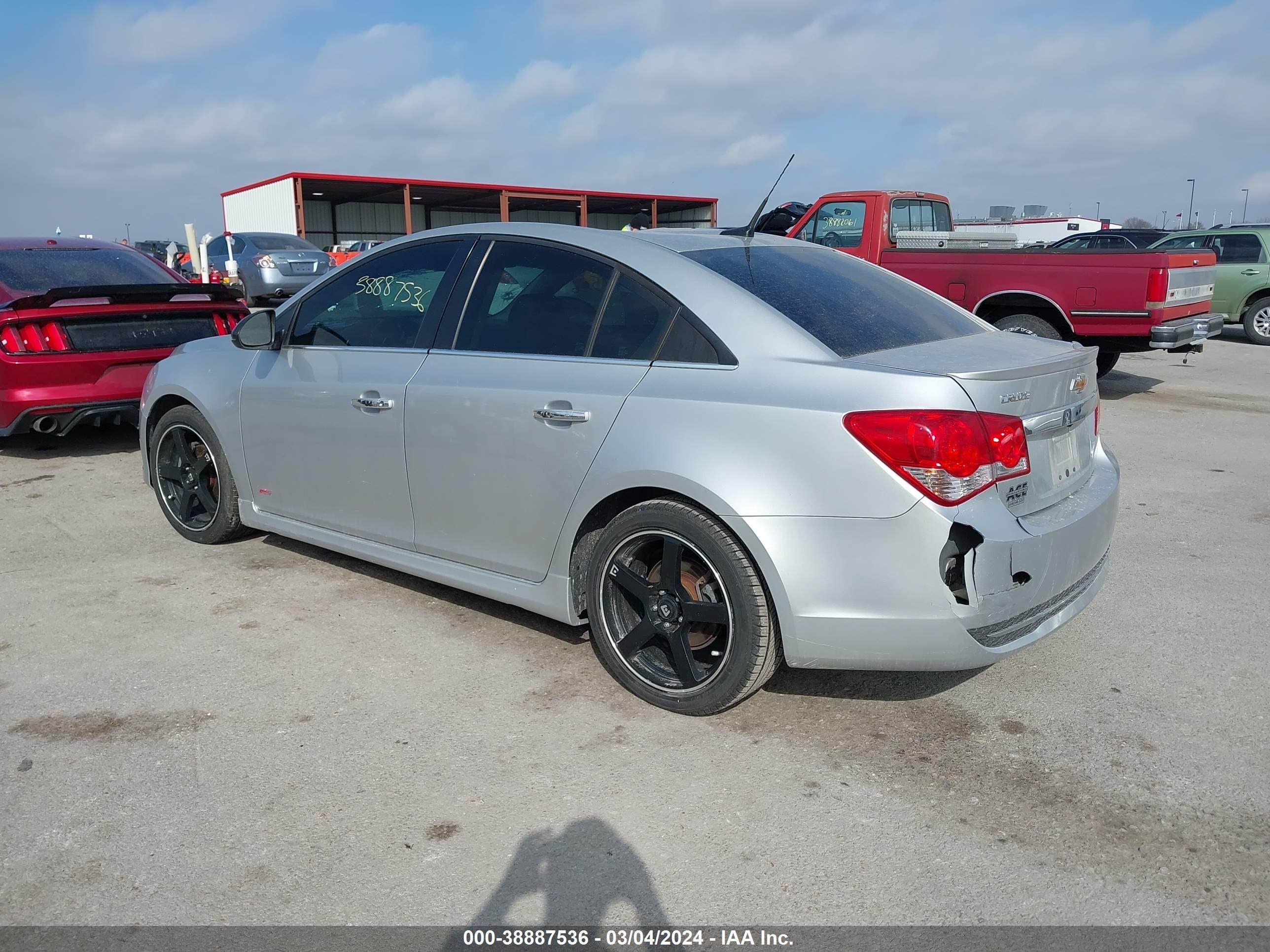 Photo 2 VIN: 1G1PG5SB1E7320392 - CHEVROLET CRUZE 