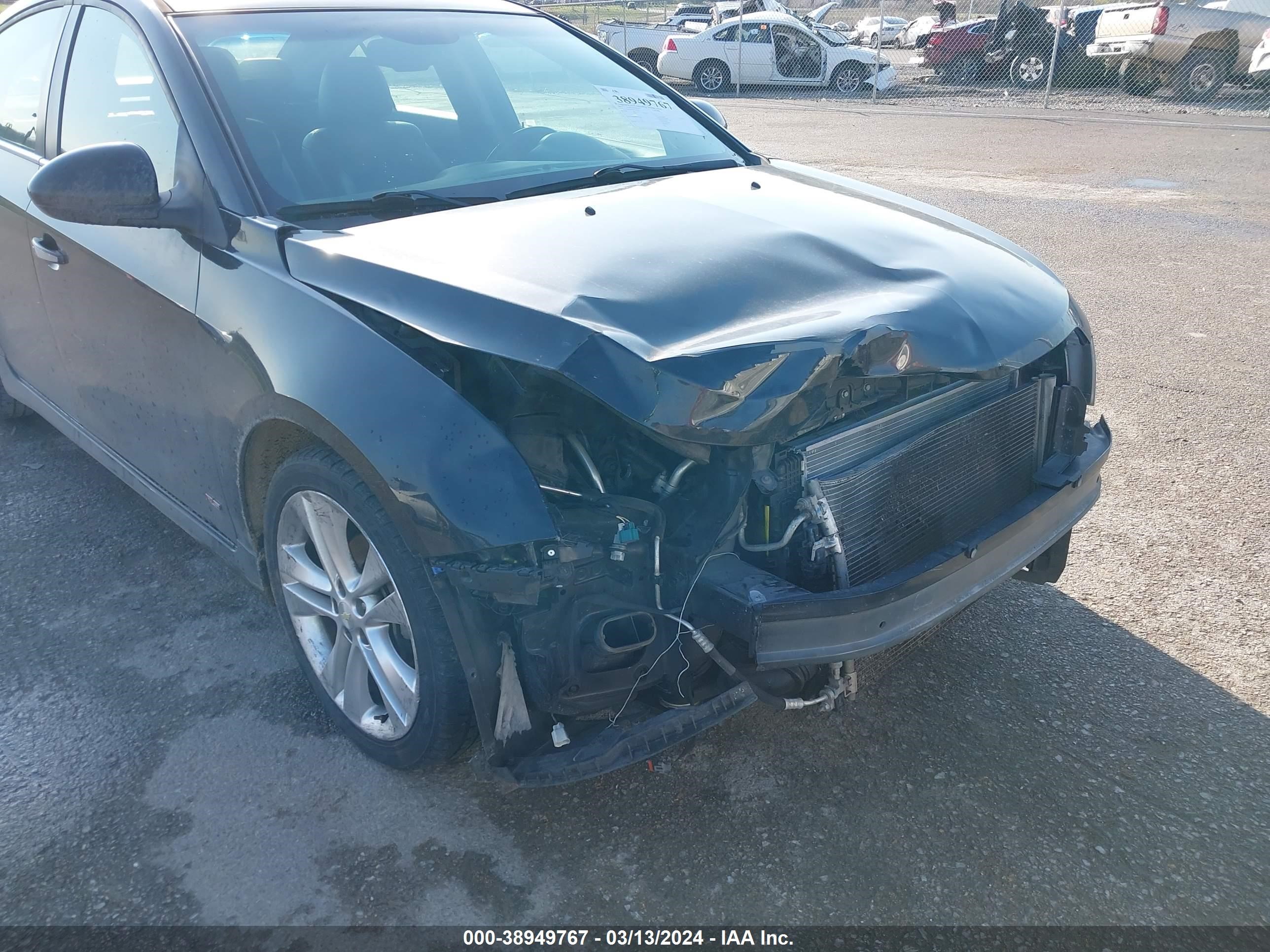 Photo 5 VIN: 1G1PG5SB1E7365641 - CHEVROLET CRUZE 