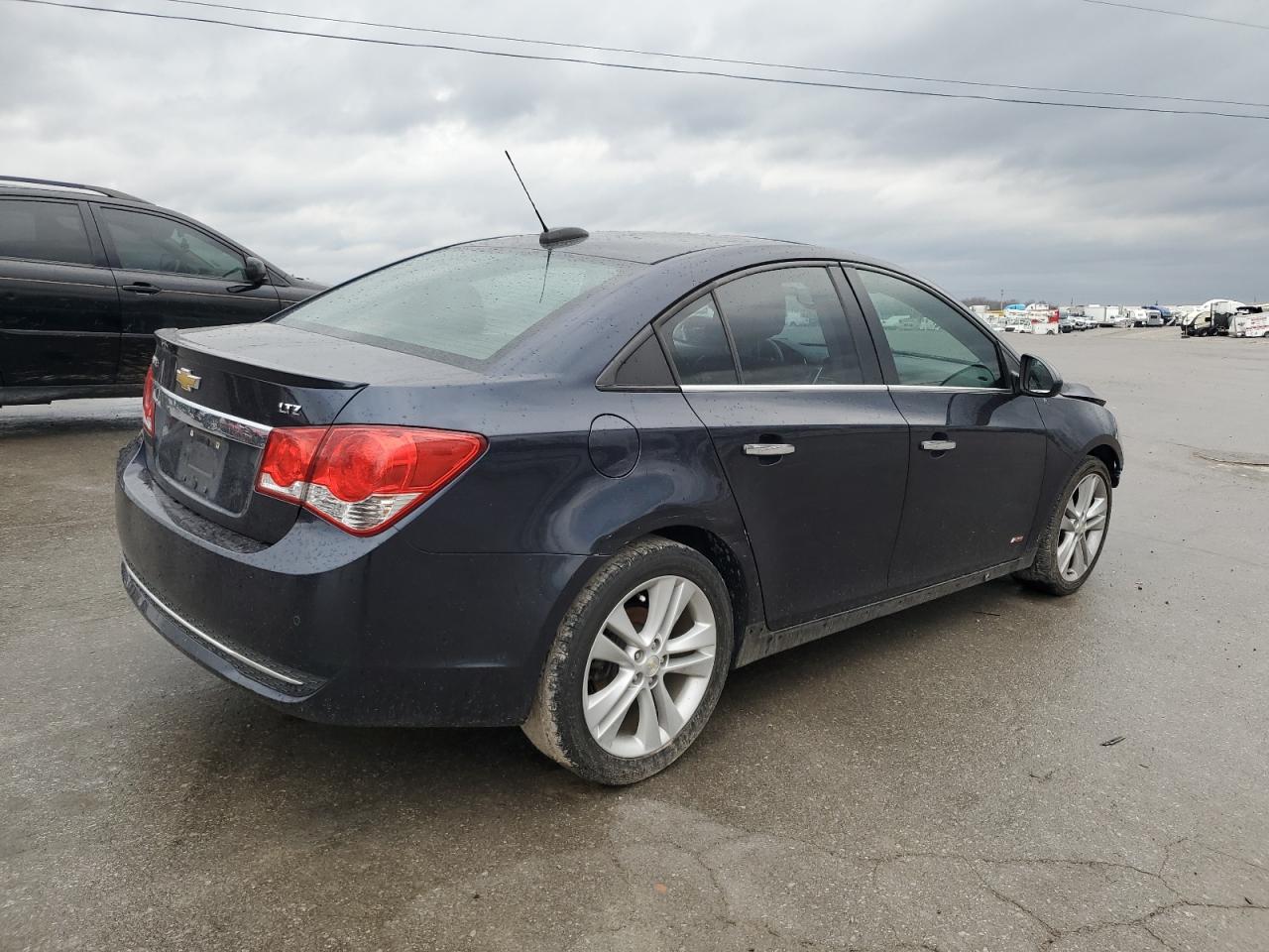 Photo 2 VIN: 1G1PG5SB1F7204918 - CHEVROLET CRUZE 