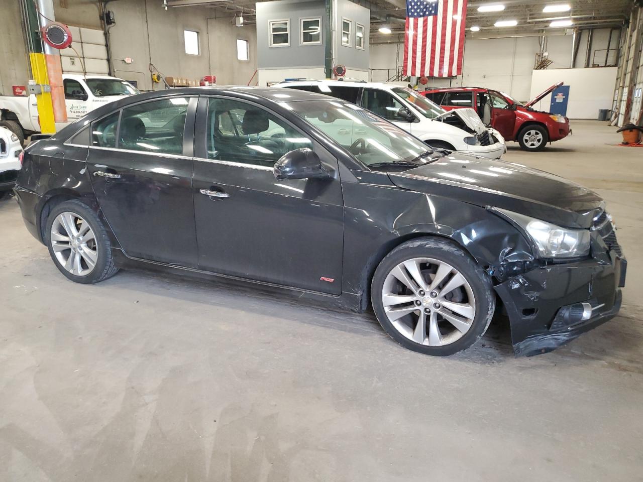 Photo 3 VIN: 1G1PG5SB2E7435647 - CHEVROLET CRUZE 