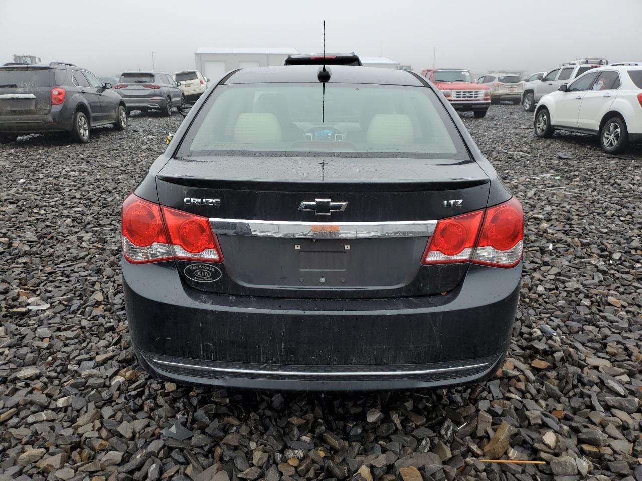 Photo 5 VIN: 1G1PG5SB3F7296338 - CHEVROLET CRUZE 