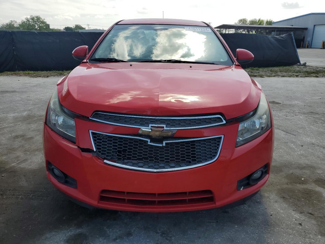 Photo 4 VIN: 1G1PG5SB5E7414761 - CHEVROLET CRUZE 