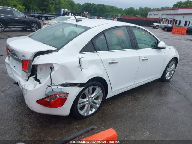 Photo 3 VIN: 1G1PG5SB6D7310875 - CHEVROLET CRUZE 