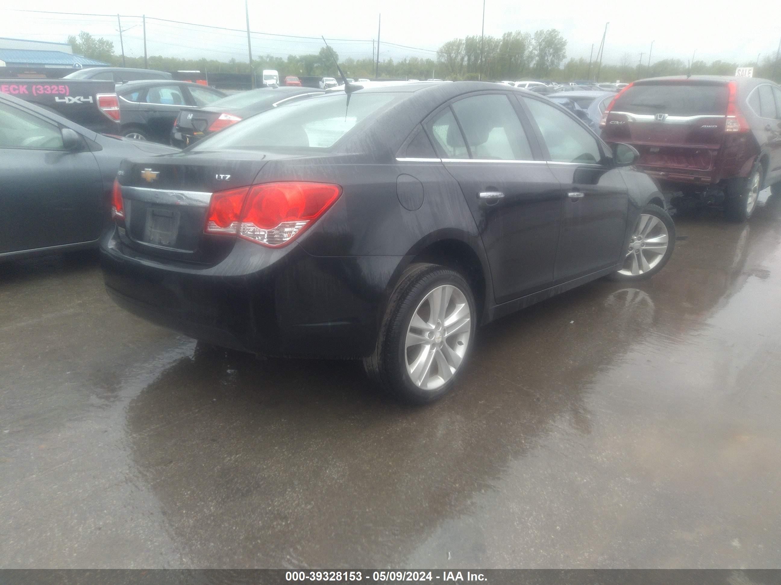 Photo 3 VIN: 1G1PG5SB6E7152488 - CHEVROLET CRUZE 