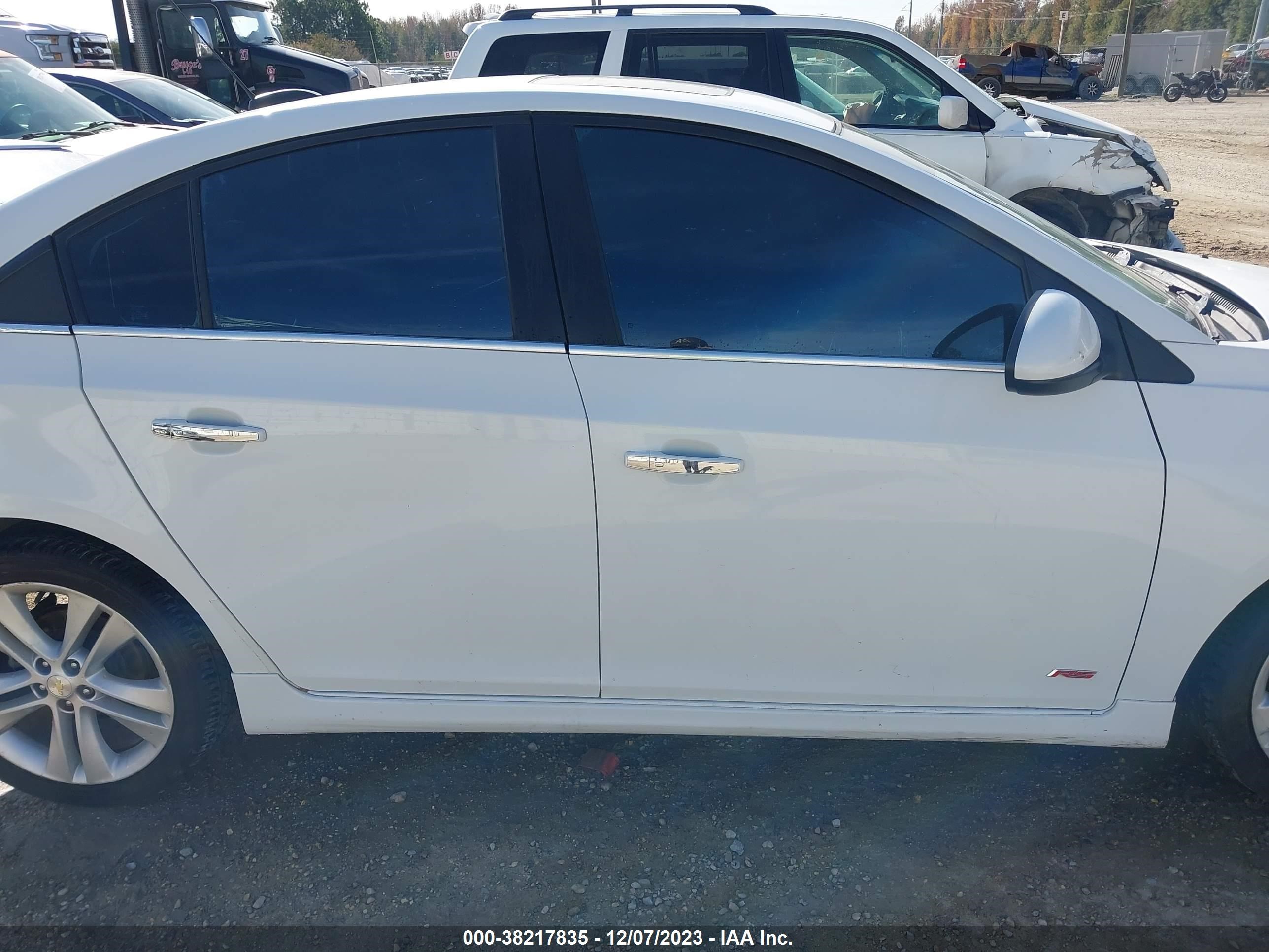 Photo 12 VIN: 1G1PG5SB6F7242824 - CHEVROLET CRUZE 