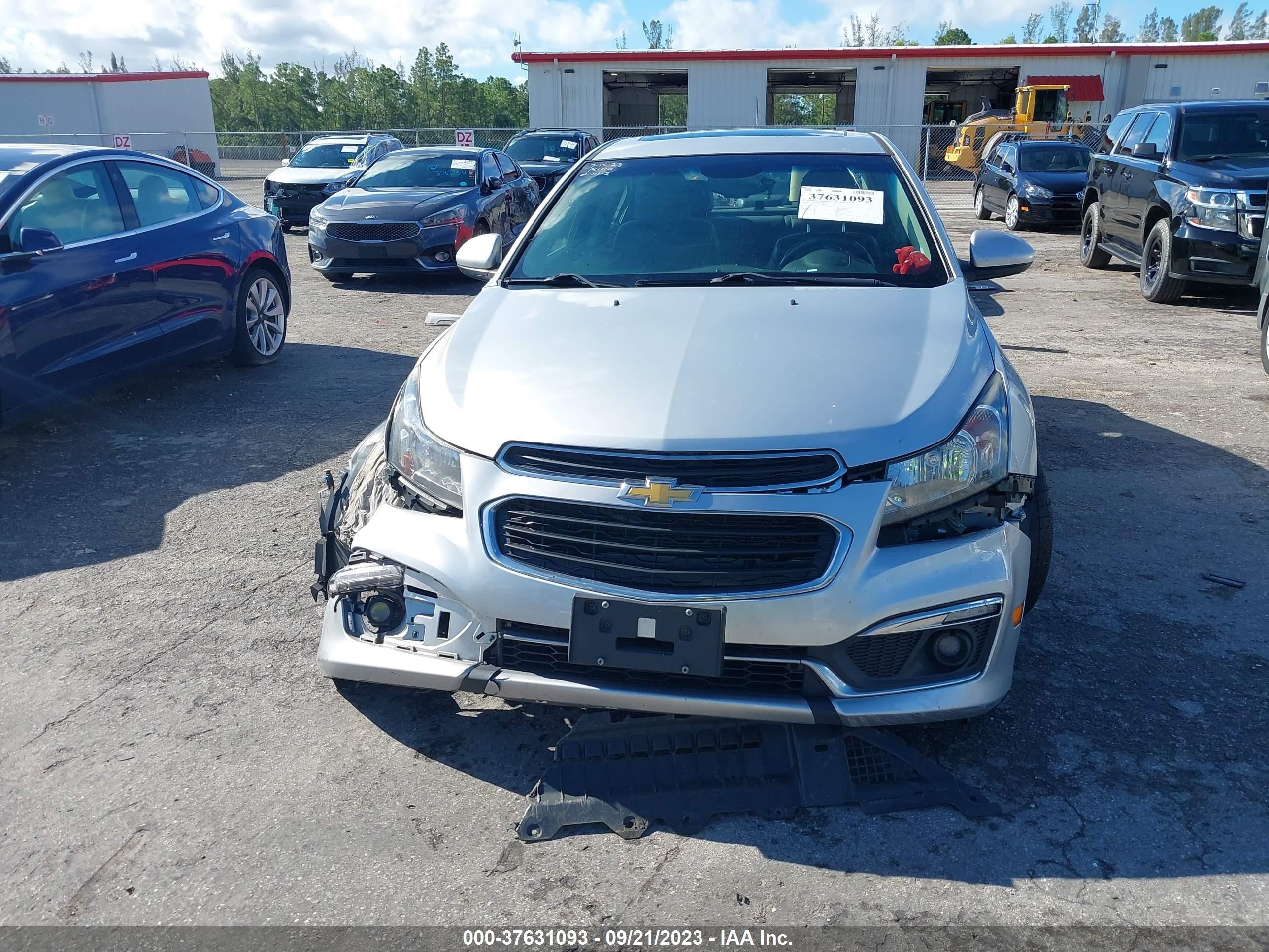 Photo 12 VIN: 1G1PG5SB7F7103706 - CHEVROLET CRUZE 