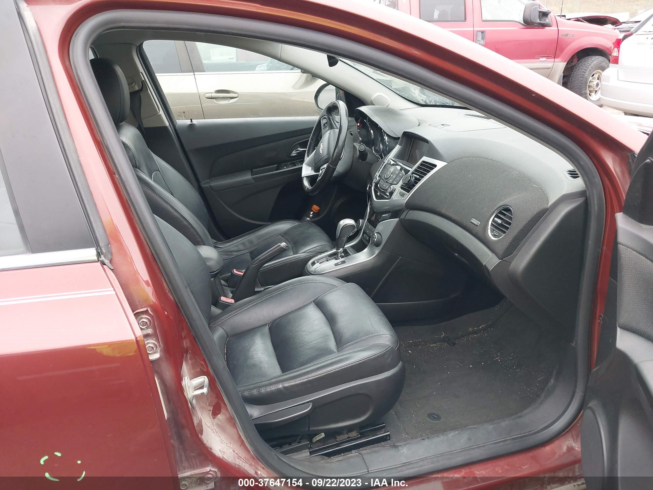 Photo 4 VIN: 1G1PG5SB8D7129888 - CHEVROLET CRUZE 