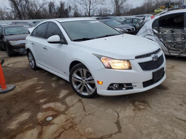 Photo 3 VIN: 1G1PG5SB8E7263169 - CHEVROLET CRUZE 