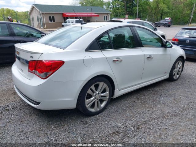 Photo 3 VIN: 1G1PG5SB8E7323015 - CHEVROLET CRUZE 