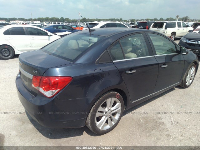 Photo 3 VIN: 1G1PG5SB8E7354216 - CHEVROLET CRUZE 