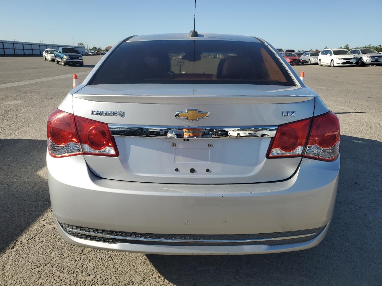 Photo 5 VIN: 1G1PG5SB9F7276420 - CHEVROLET CRUZE 