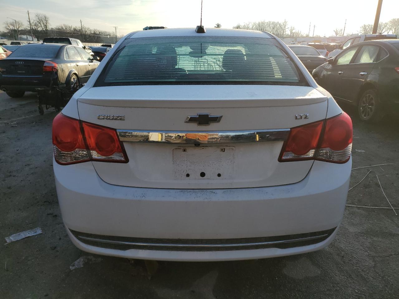 Photo 5 VIN: 1G1PG5SBXF7287457 - CHEVROLET CRUZE 