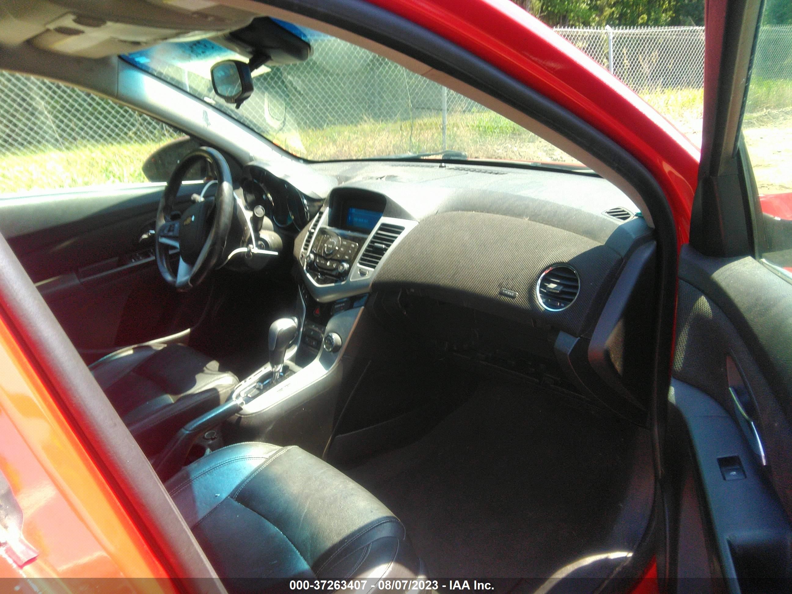 Photo 4 VIN: 1G1PG5SC0C7391041 - CHEVROLET CRUZE 