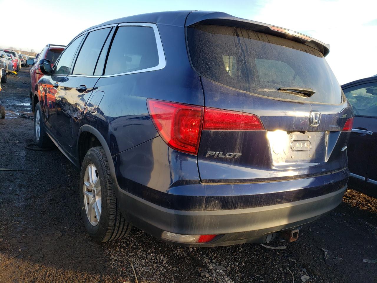 Photo 1 VIN: 1G1PG5SC2C7348109 - HONDA PILOT 