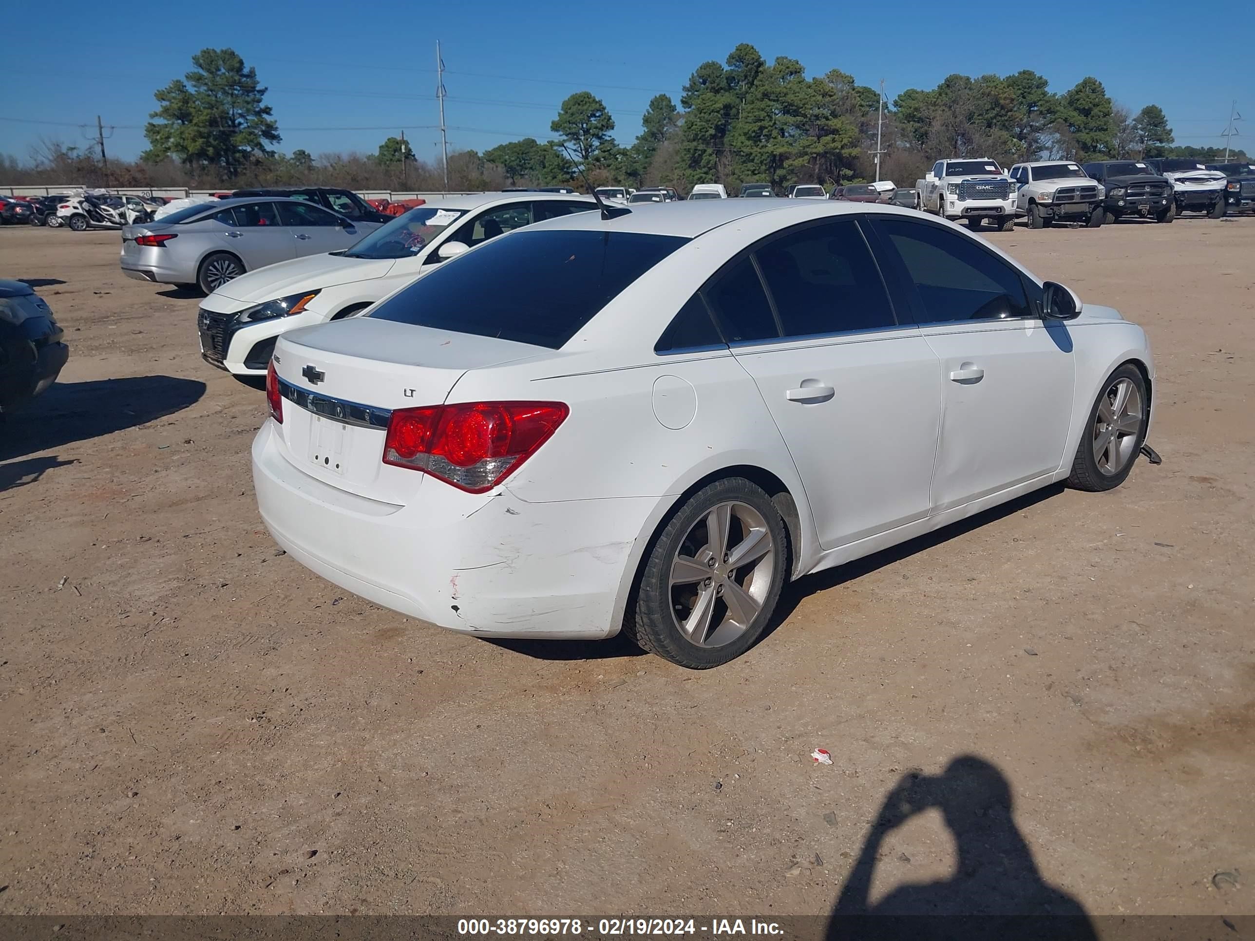 Photo 3 VIN: 1G1PG5SC4C7360620 - CHEVROLET CRUZE 