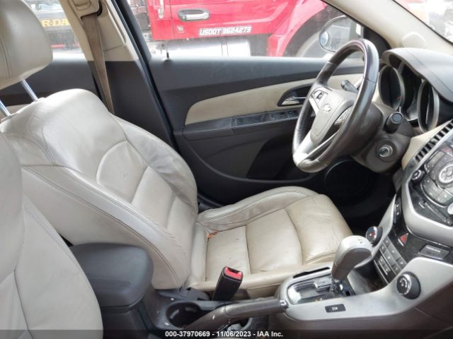 Photo 4 VIN: 1G1PG5SC8C7215855 - CHEVROLET CRUZE 