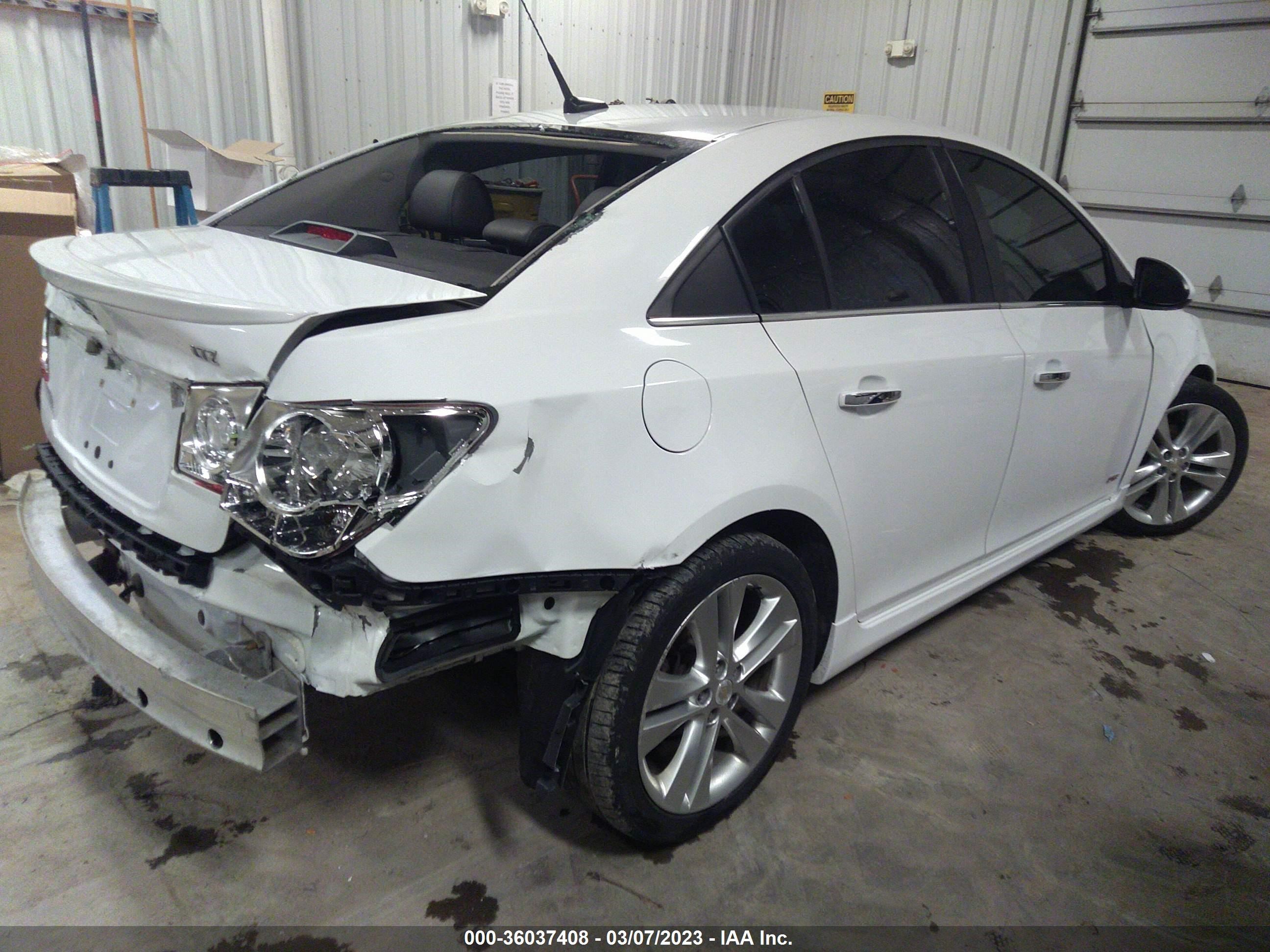 Photo 3 VIN: 1G1PH5S94B7285398 - CHEVROLET CRUZE 