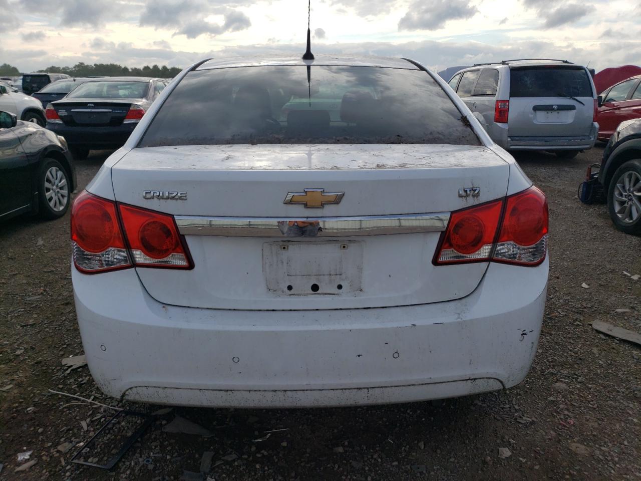 Photo 5 VIN: 1G1PH5S95B7145859 - CHEVROLET CRUZE 