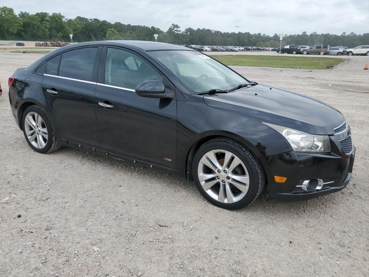 Photo 3 VIN: 1G1PH5S97B7263802 - CHEVROLET CRUZE 