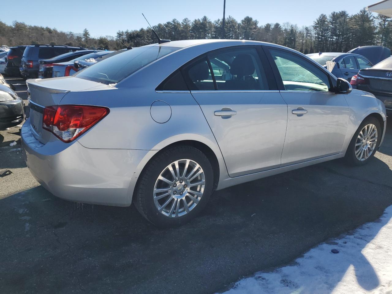 Photo 2 VIN: 1G1PH5SB2E7482111 - CHEVROLET CRUZE 