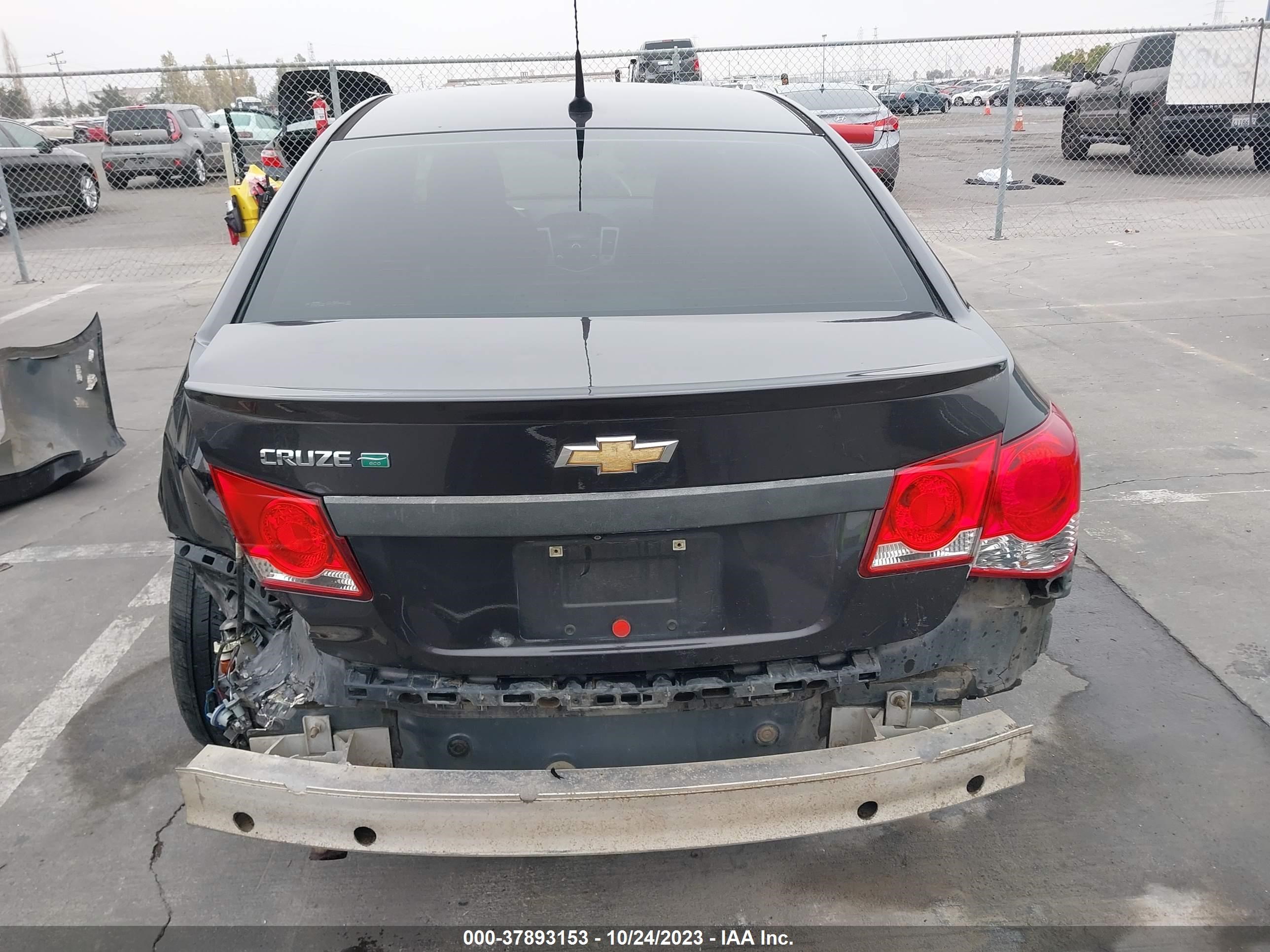 Photo 16 VIN: 1G1PH5SB3E7215530 - CHEVROLET CRUZE 