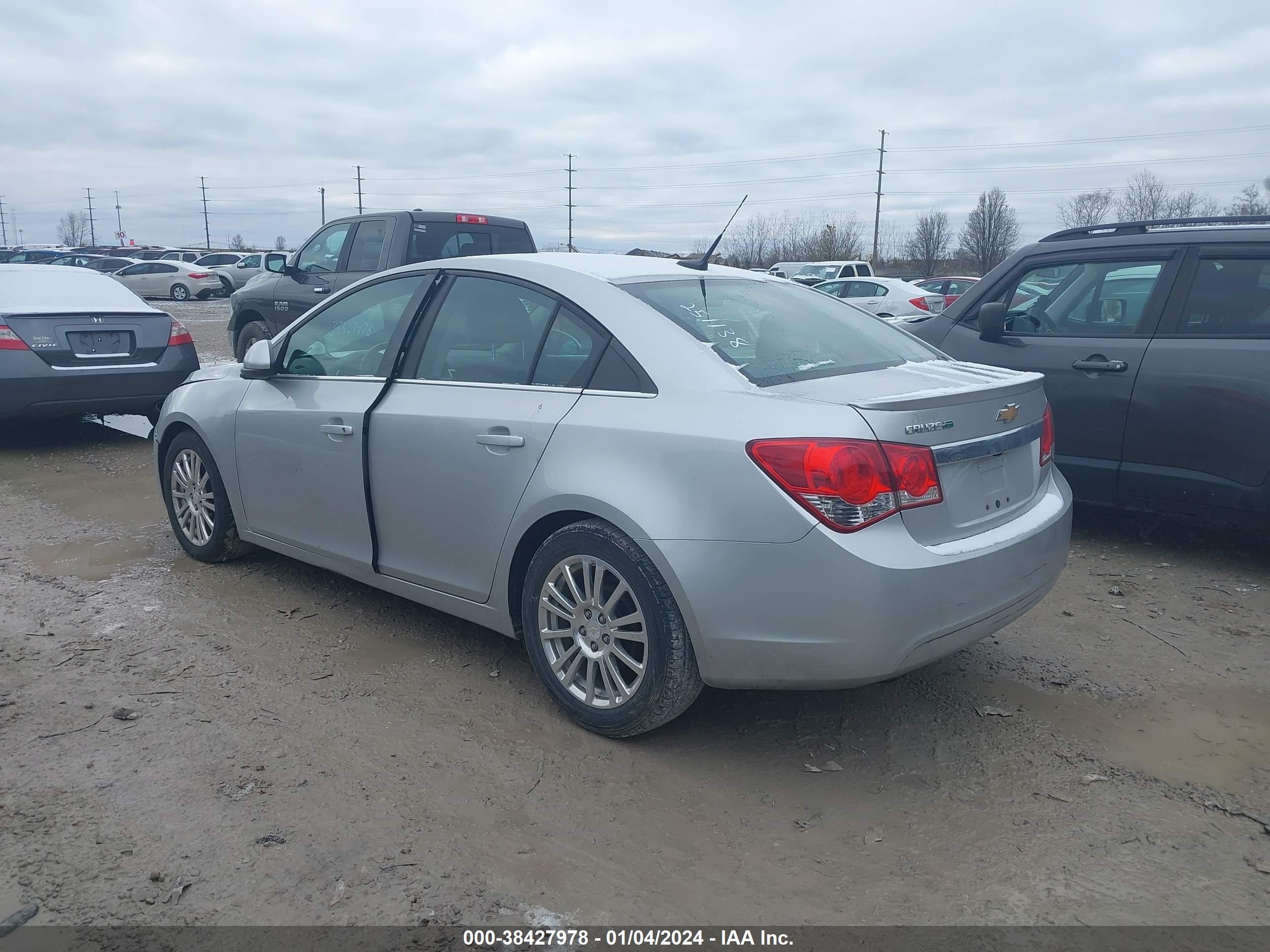 Photo 3 VIN: 1G1PH5SB7E7251138 - CHEVROLET CRUZE 