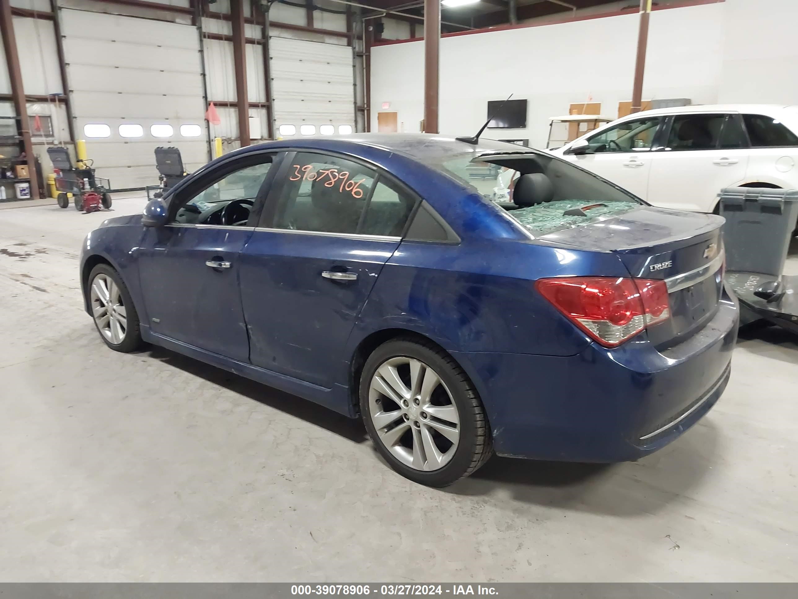 Photo 2 VIN: 1G1PH5SC6C7254067 - CHEVROLET CRUZE 