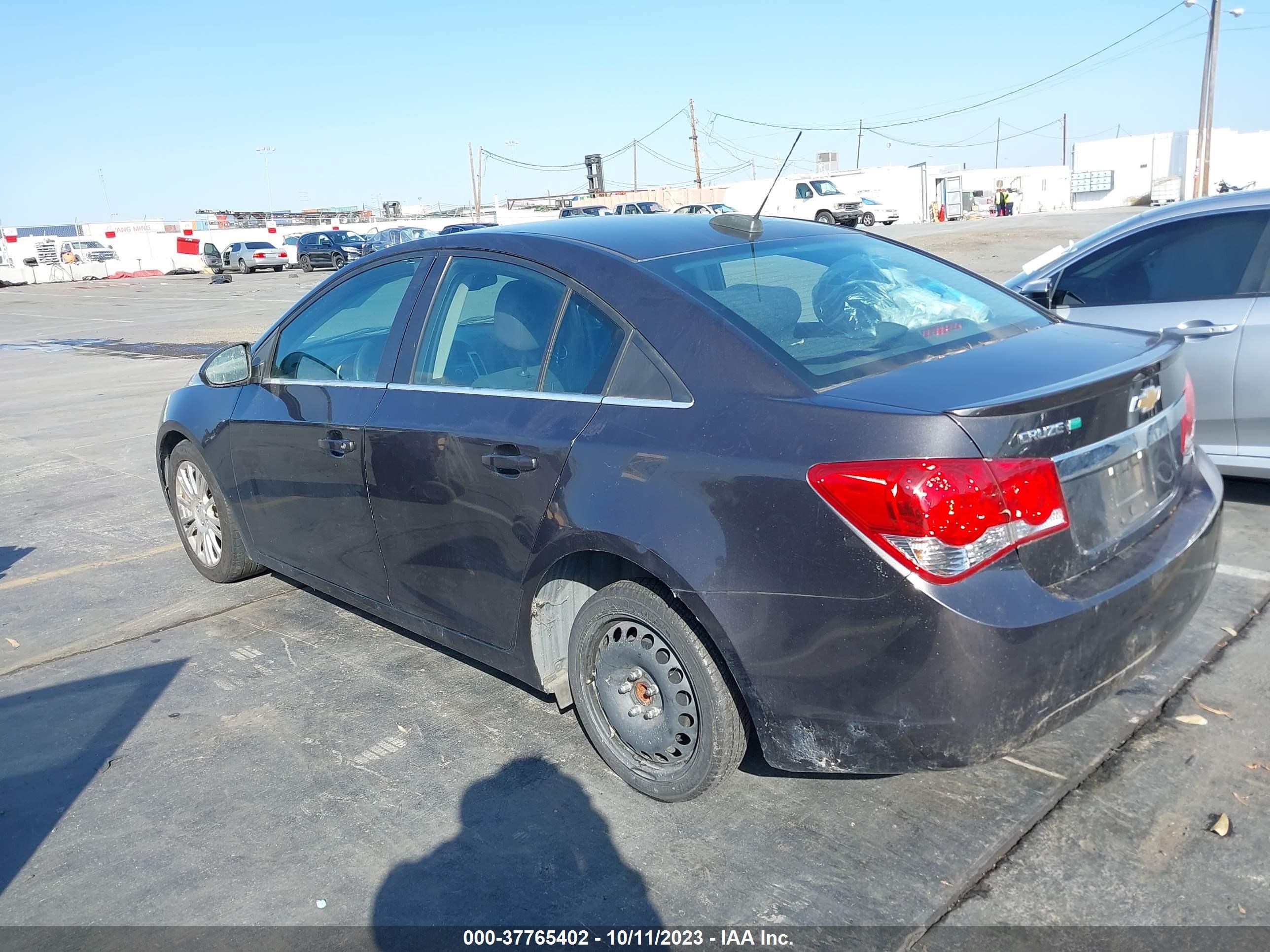 Photo 5 VIN: 1G1PJ5SB8F7257259 - CHEVROLET CRUZE 