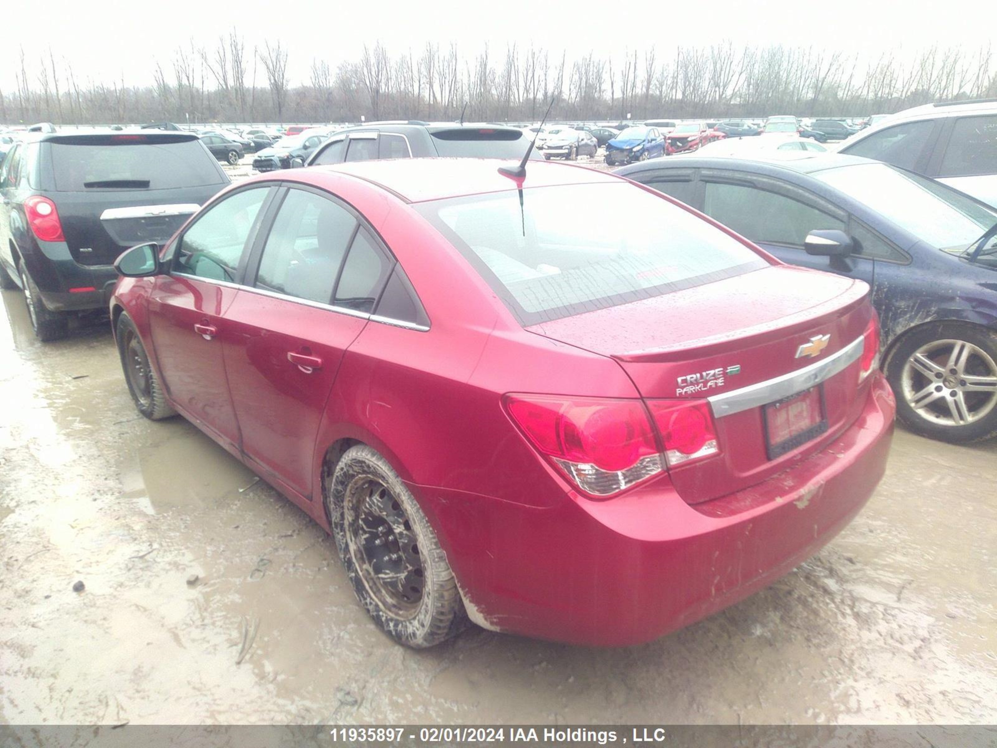 Photo 2 VIN: 1G1PJ5SC3C7397143 - CHEVROLET CRUZE 