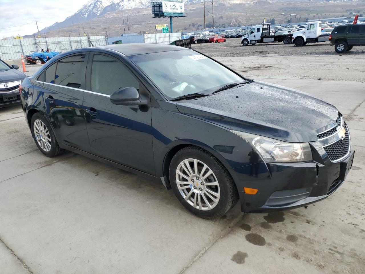 Photo 3 VIN: 1G1PK5S93B7260445 - CHEVROLET CRUZE 