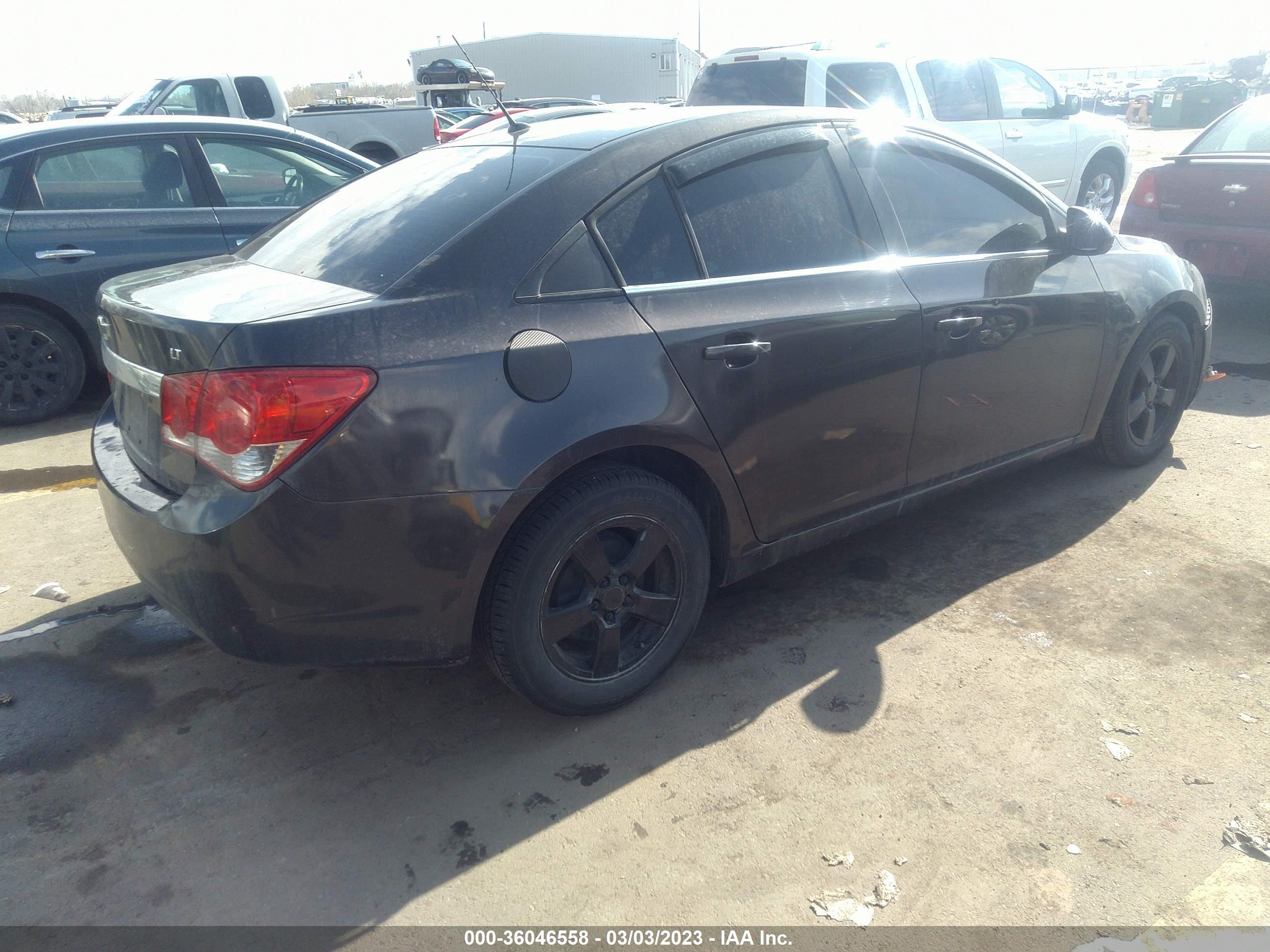 Photo 3 VIN: 1G1PK5SB2E7162367 - CHEVROLET CRUZE 