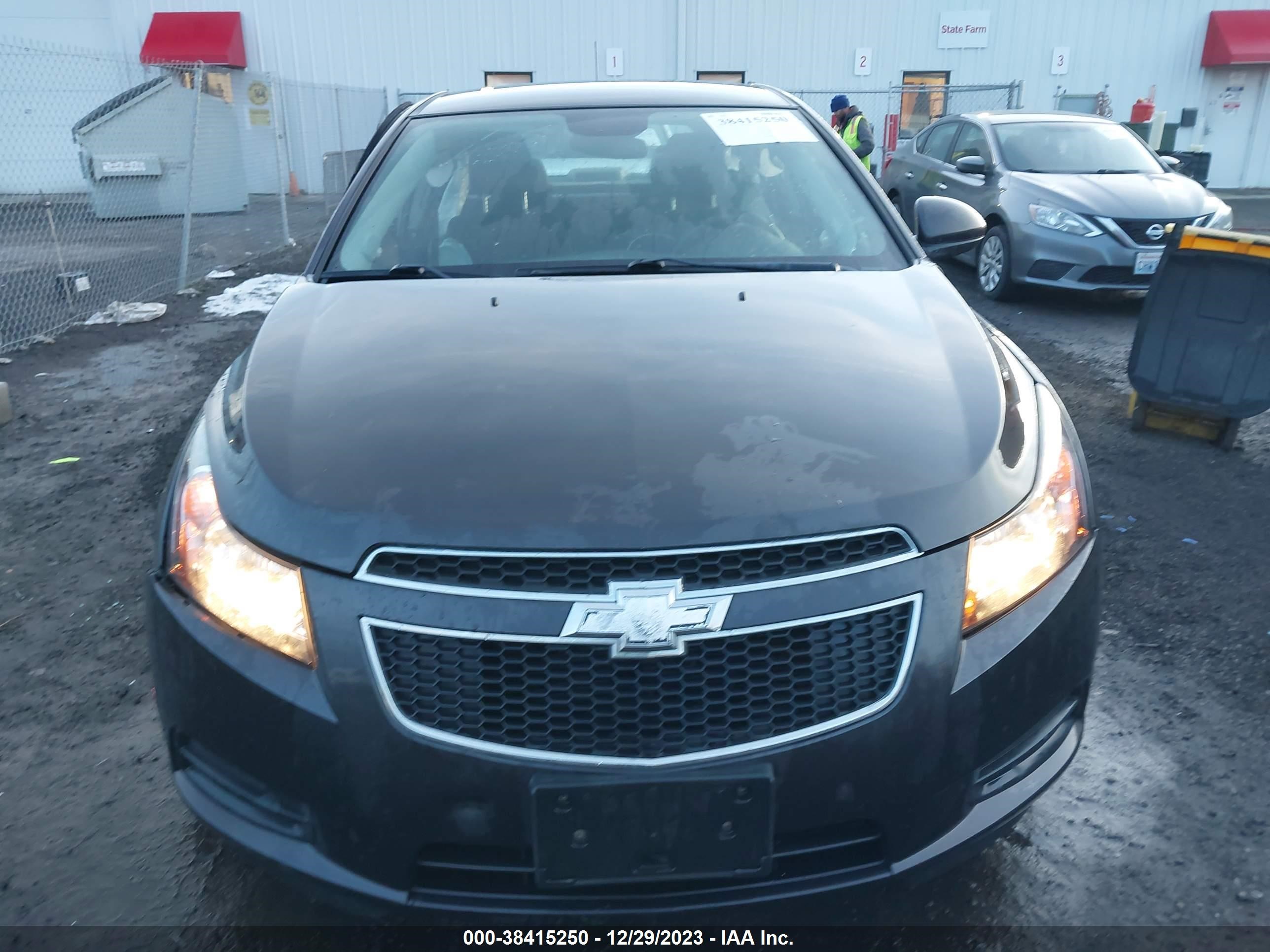 Photo 11 VIN: 1G1PK5SB4E7383016 - CHEVROLET CRUZE 