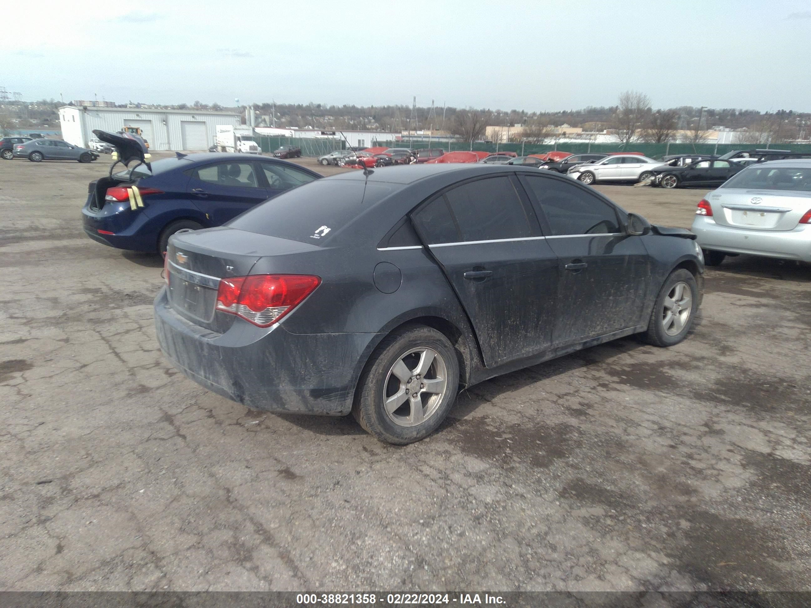 Photo 3 VIN: 1G1PK5SB7D7118363 - CHEVROLET CRUZE 