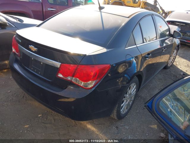 Photo 3 VIN: 1G1PK5SC4C7106825 - CHEVROLET CRUZE 