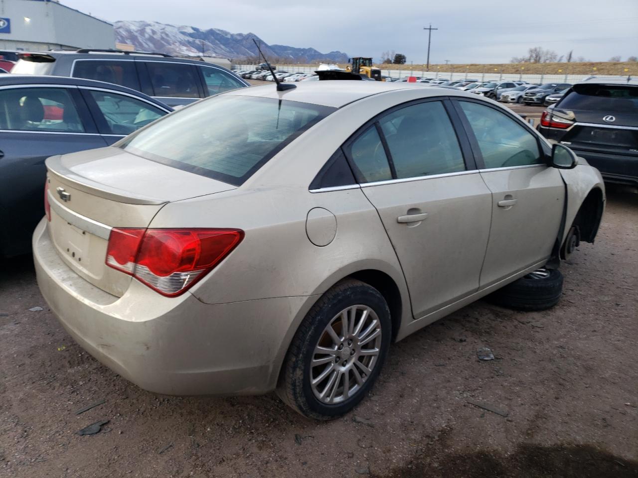 Photo 2 VIN: 1G1PK5SC4C7138125 - CHEVROLET CRUZE 