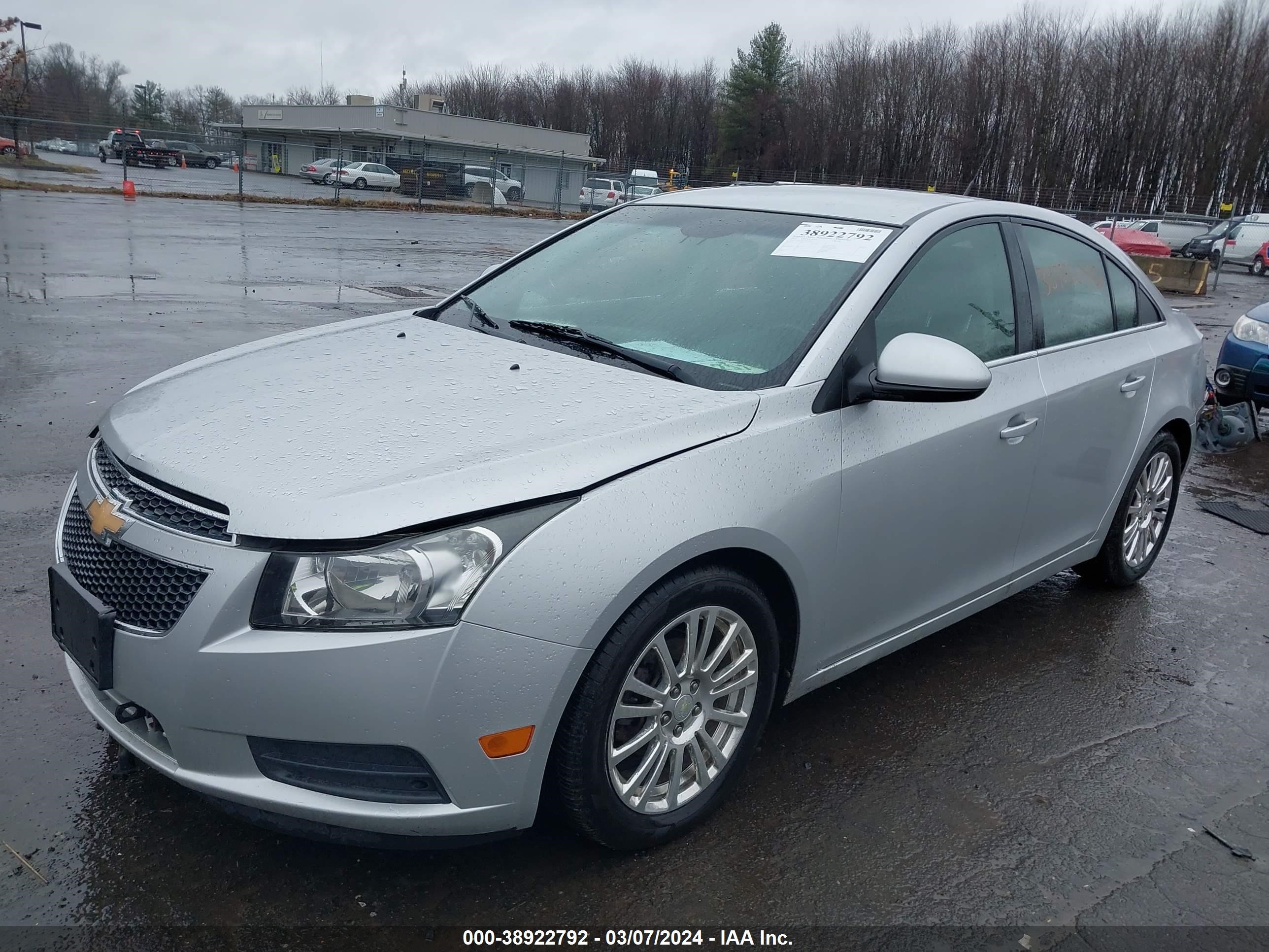 Photo 1 VIN: 1G1PK5SC5C7106381 - CHEVROLET CRUZE 