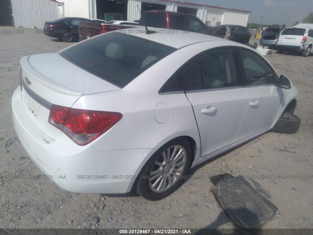 Photo 3 VIN: 1G1PK5SC5C7114352 - CHEVROLET CRUZE 