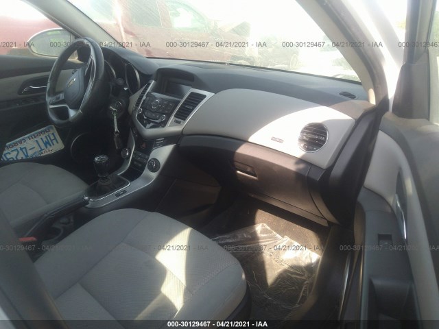 Photo 4 VIN: 1G1PK5SC5C7114352 - CHEVROLET CRUZE 