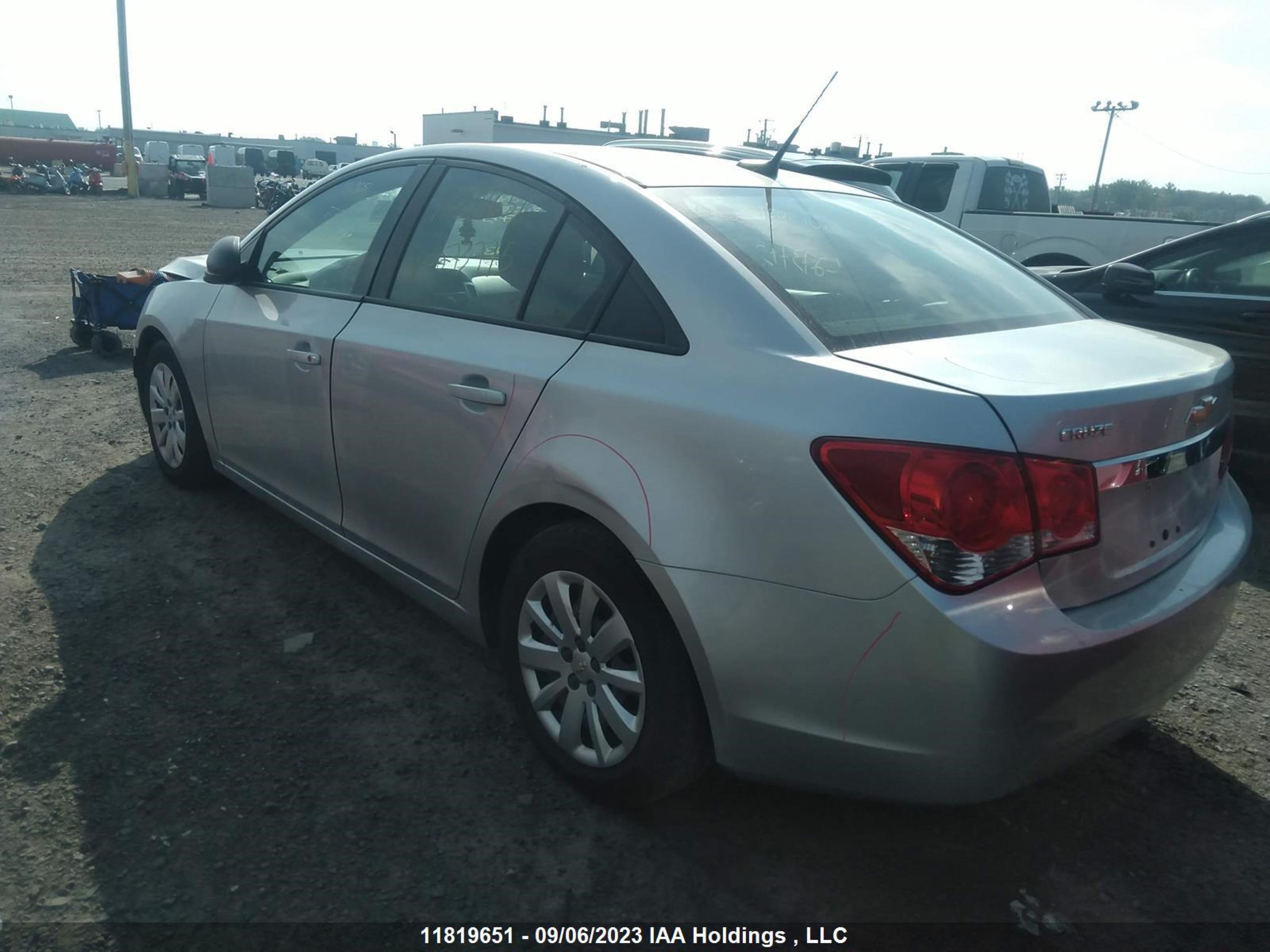 Photo 2 VIN: 1G1PL5SH2D7273775 - CHEVROLET CRUZE 