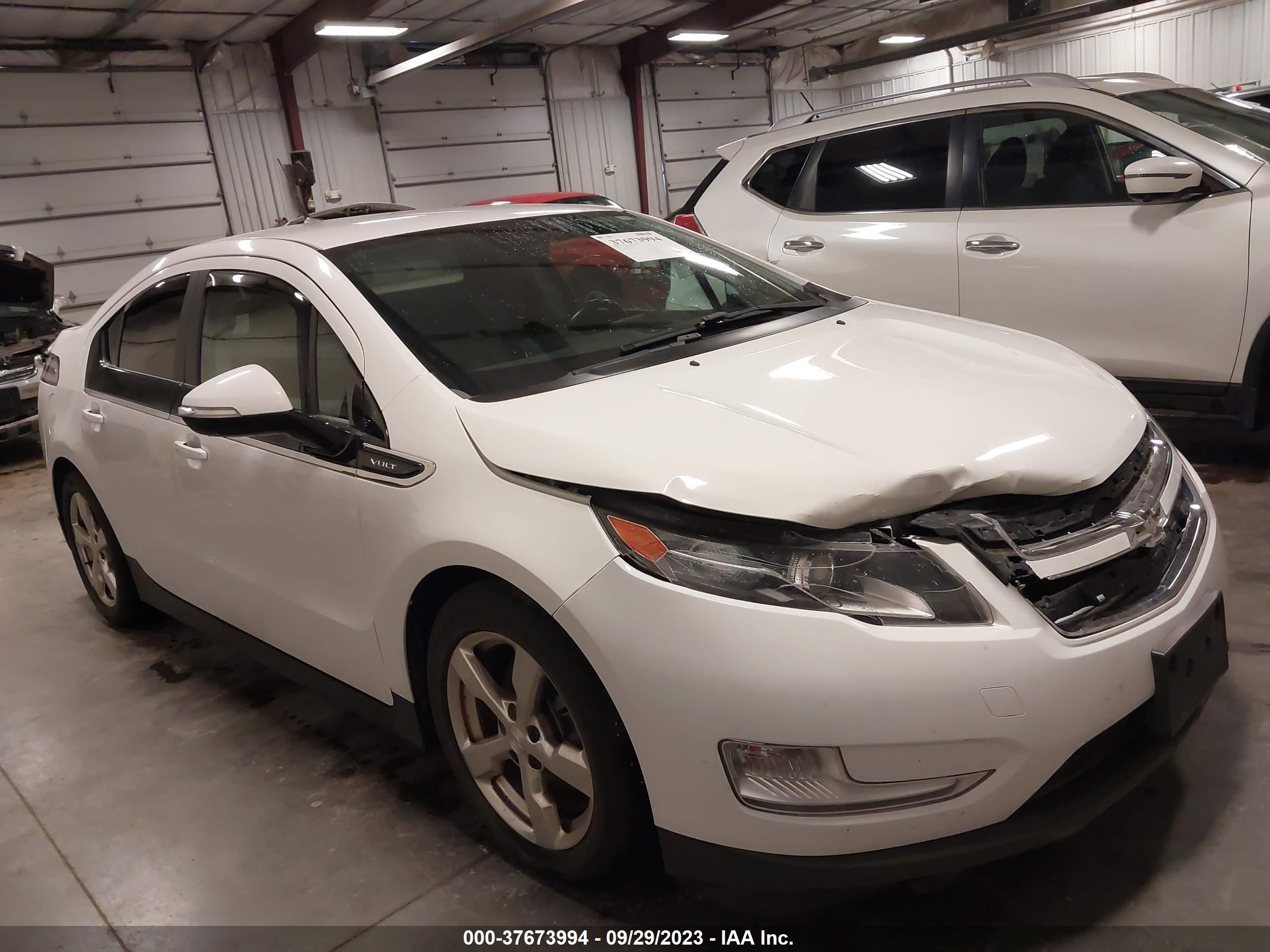 Photo 13 VIN: 1G1RA6E42EU173238 - CHEVROLET VOLT 