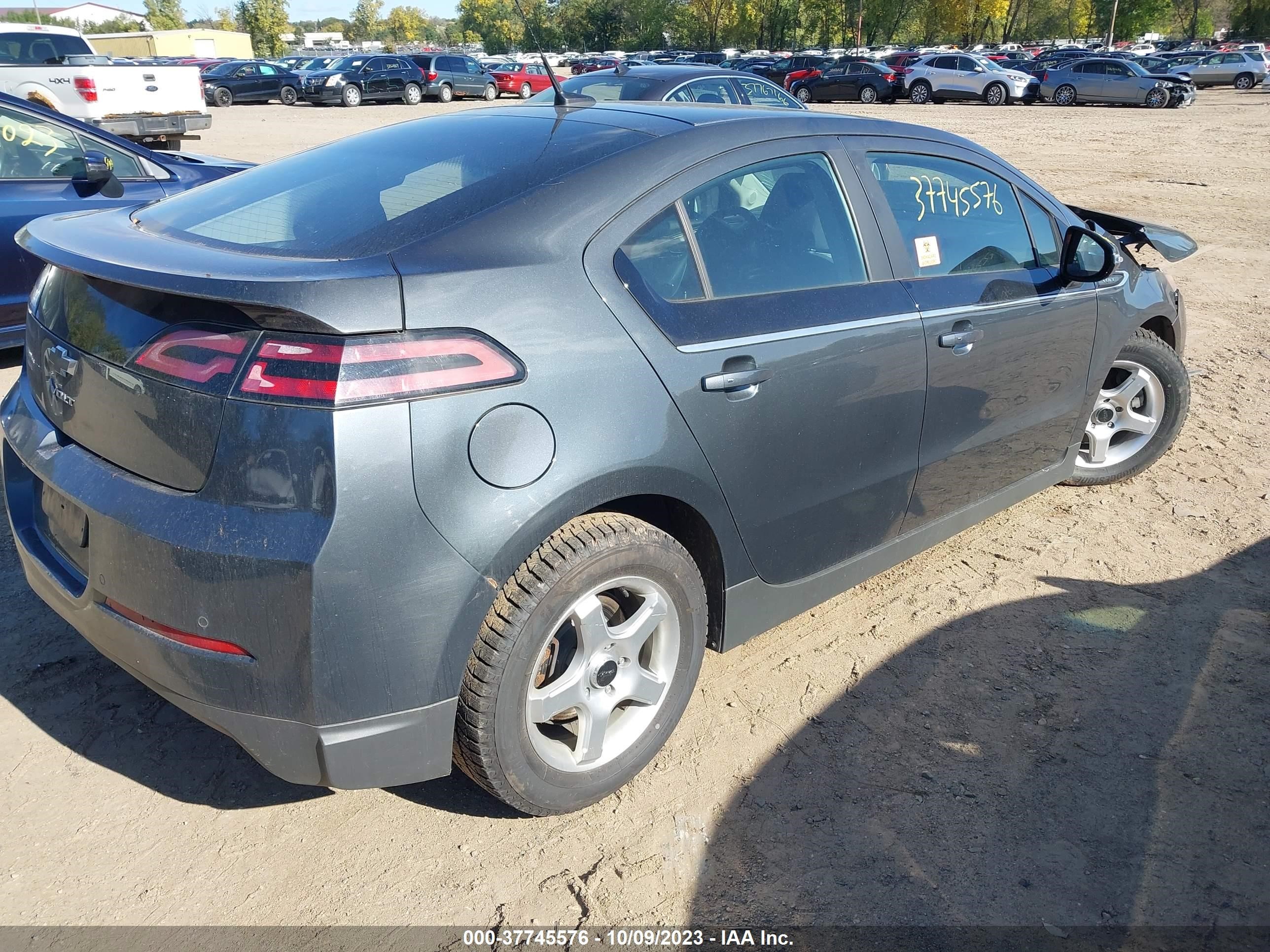 Photo 3 VIN: 1G1RA6E4XDU112492 - CHEVROLET VOLT 