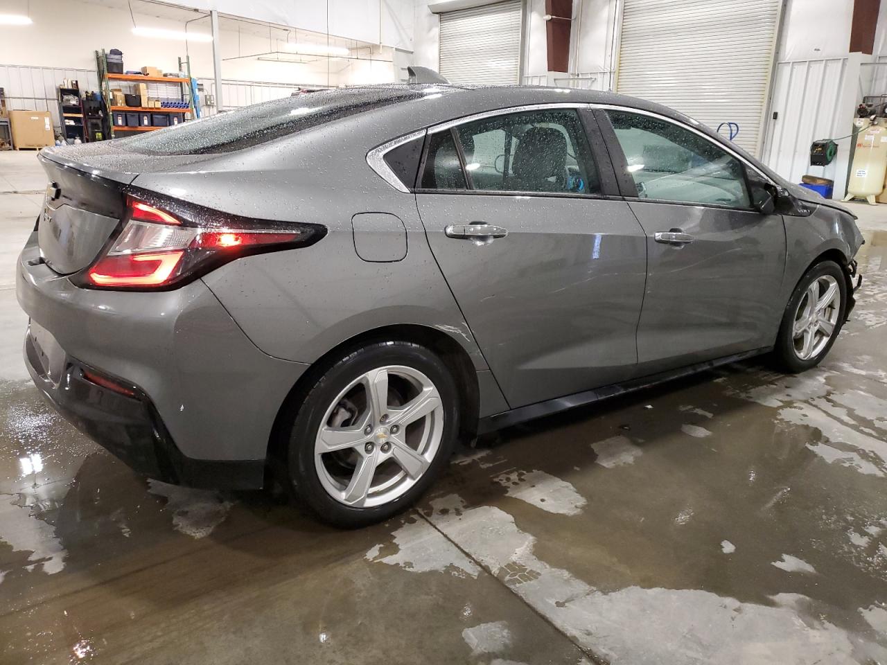 Photo 2 VIN: 1G1RA6S56HU110421 - CHEVROLET VOLT 