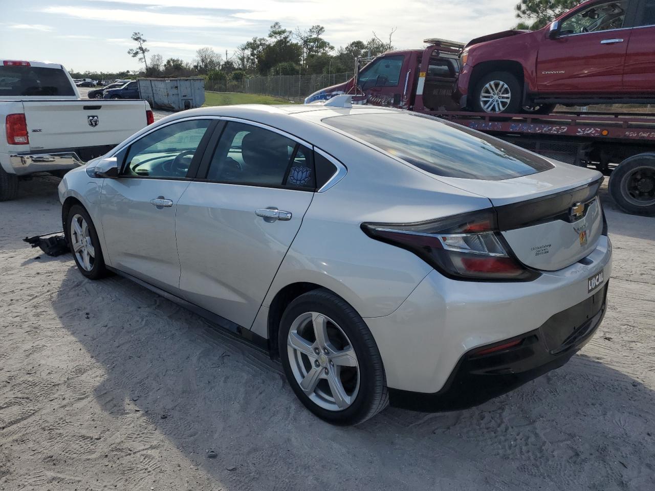 Photo 1 VIN: 1G1RA6S59HU167969 - CHEVROLET VOLT 