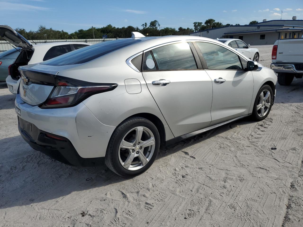 Photo 2 VIN: 1G1RA6S59HU167969 - CHEVROLET VOLT 