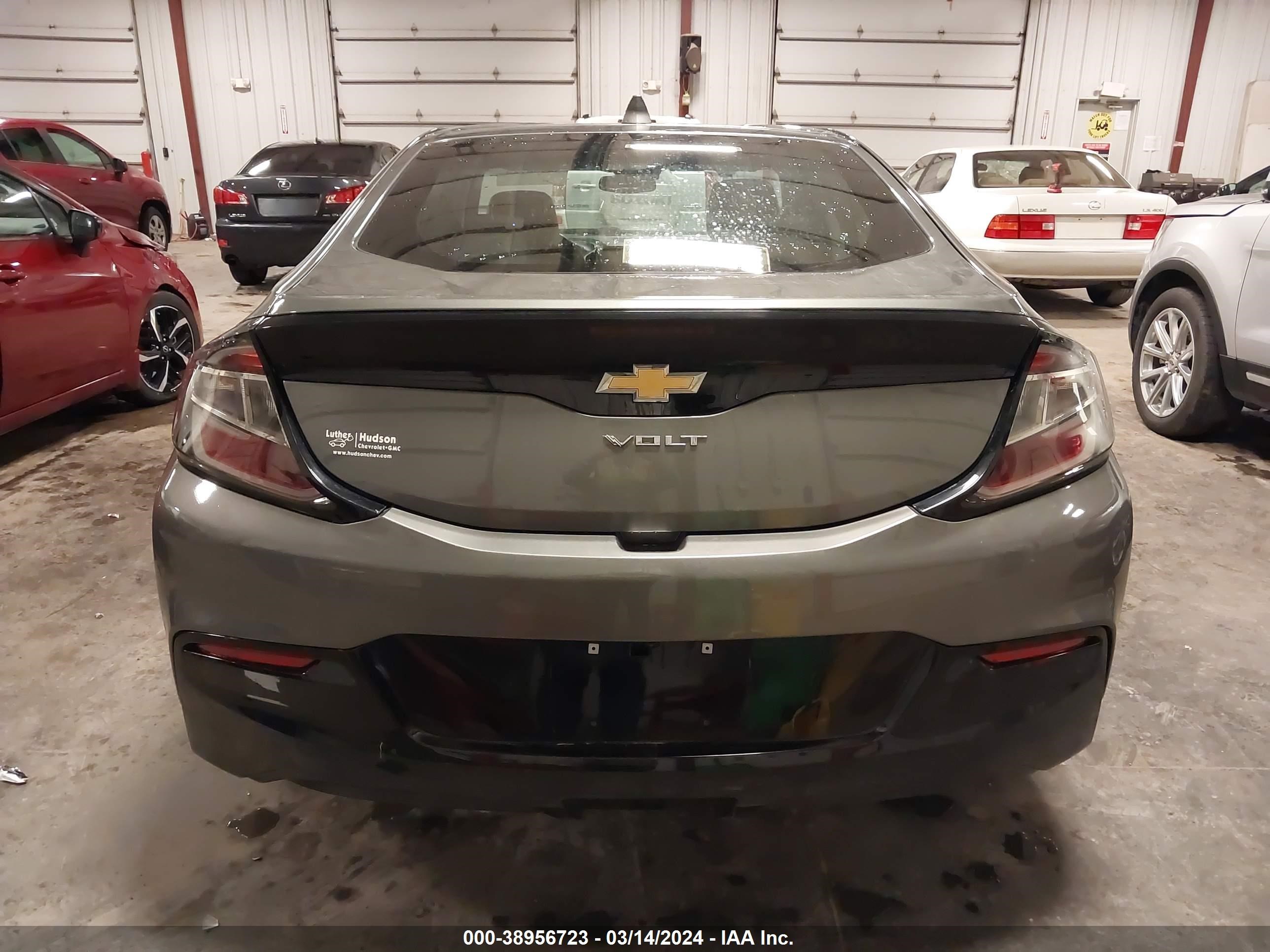 Photo 16 VIN: 1G1RA6S5XHU130901 - CHEVROLET VOLT 