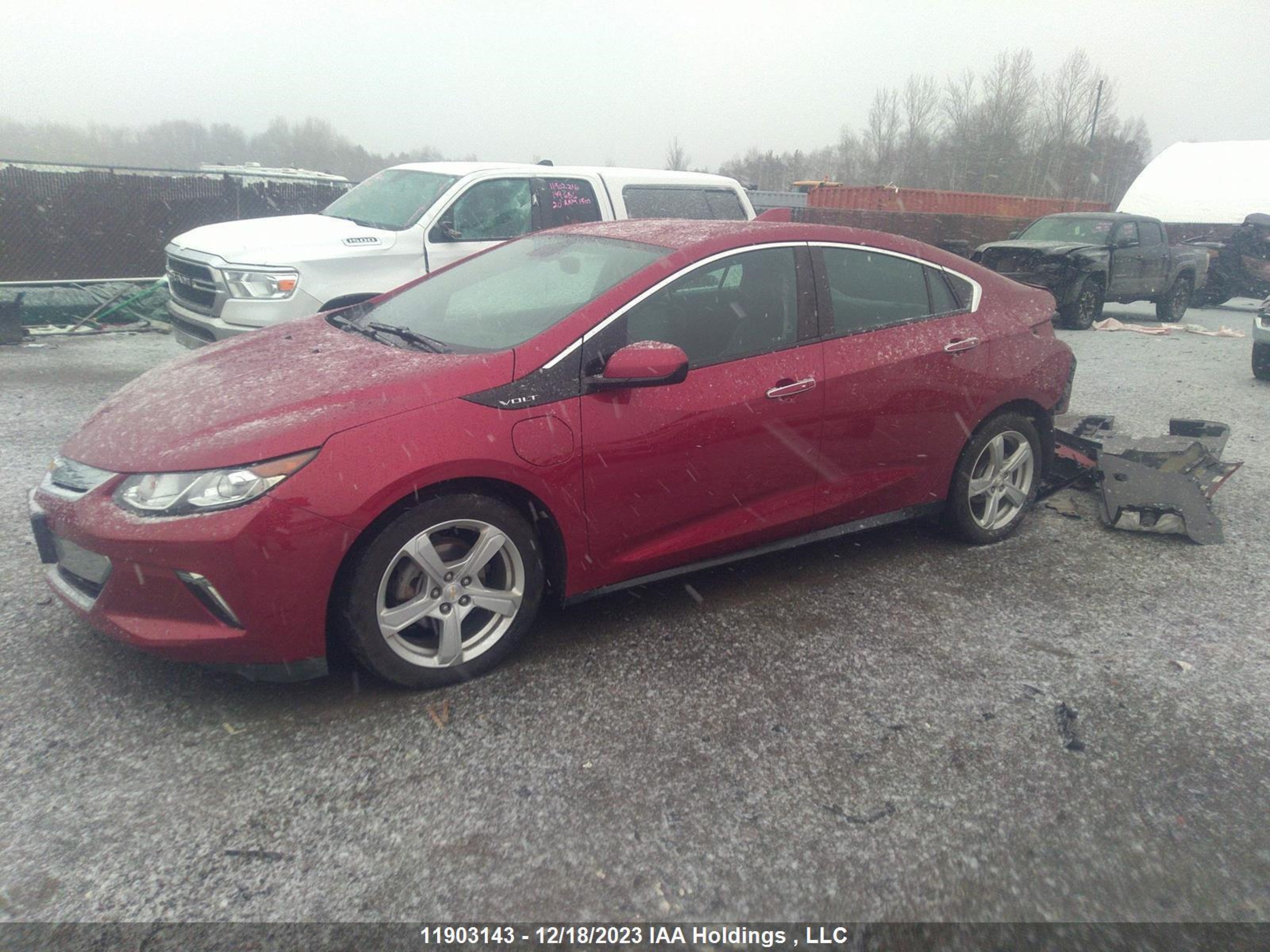 Photo 1 VIN: 1G1RA6S5XJU134369 - CHEVROLET VOLT 