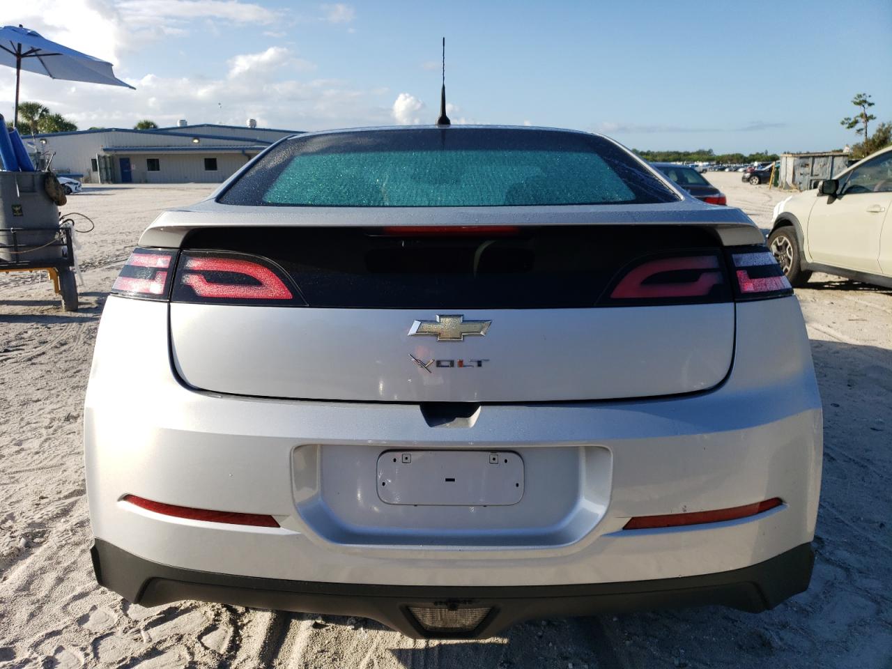 Photo 5 VIN: 1G1RB6E40DU103104 - CHEVROLET VOLT 