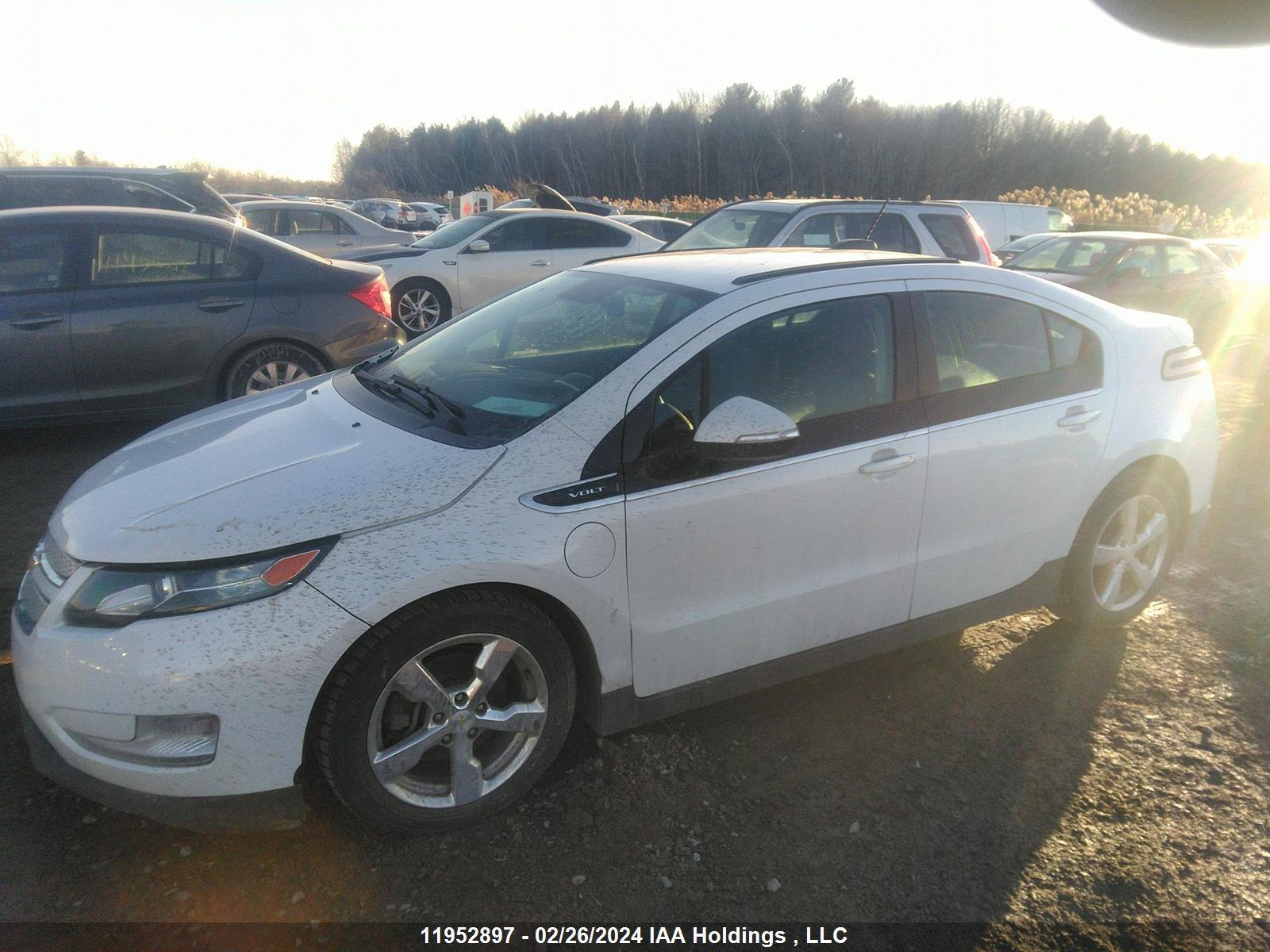 Photo 1 VIN: 1G1RB6E40FU113537 - CHEVROLET VOLT 