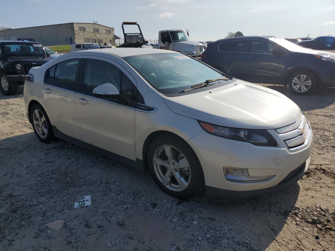 Photo 3 VIN: 1G1RB6E44DU132797 - CHEVROLET VOLT 